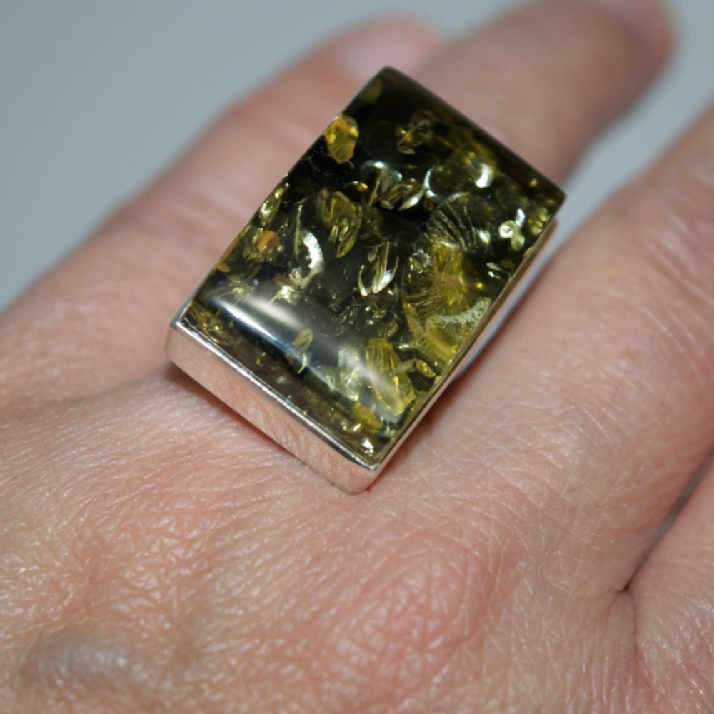 Emerald Horizon - Olive Green Baltic Amber 925 Sterling Silver Rectangular Ring