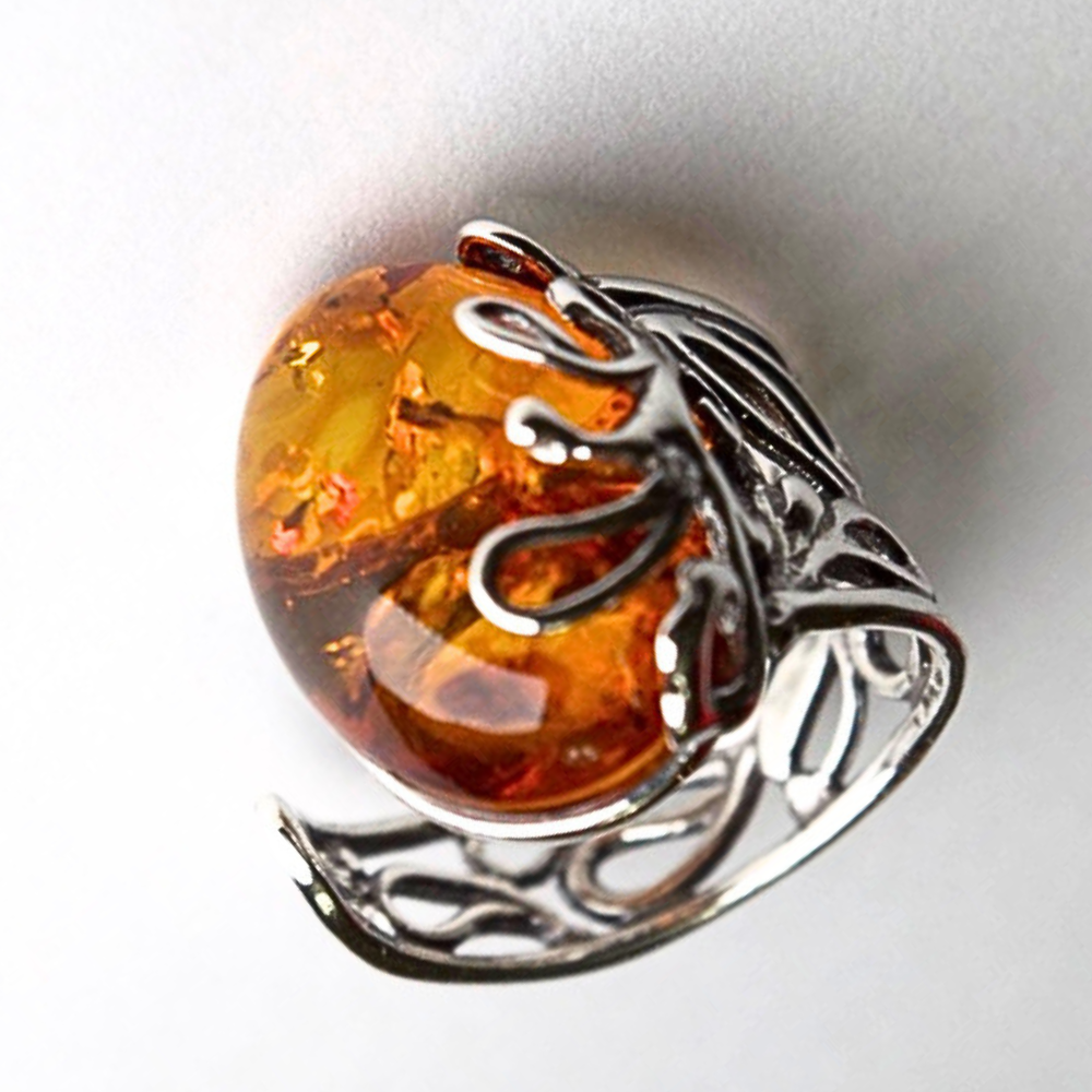 Amber Allure - Artisan-Crafted Gorgeous Baltic Amber 925 Sterling Silver Ring