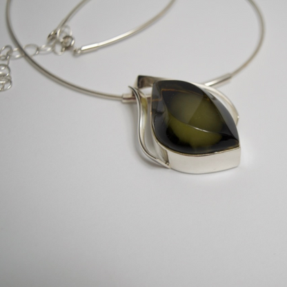 Olive Mirage - The Enchanted Eye Amber 925 Sterling Silver Necklace (Pendant with Sterling Silver Chain)