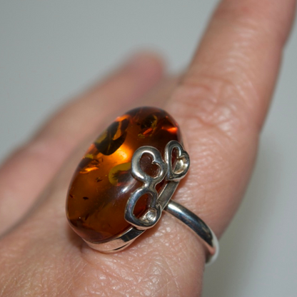 Cognac Hearts - Elegance with Hearts on Amber 925 Sterling Silver Ring