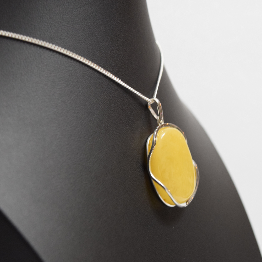 Lemon Luminescence - 925 Sterling Silver Encased Baltic Amber Necklace (Pendant with Sterling Silver Chain)