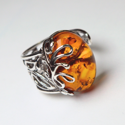 Amber Allure - Artisan-Crafted Gorgeous Baltic Amber 925 Sterling Silver Ring