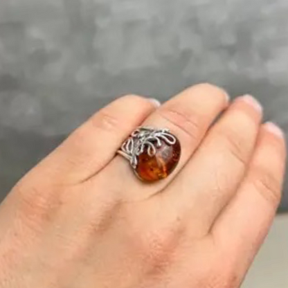 Amber Allure - Artisan-Crafted Gorgeous Baltic Amber 925 Sterling Silver Ring