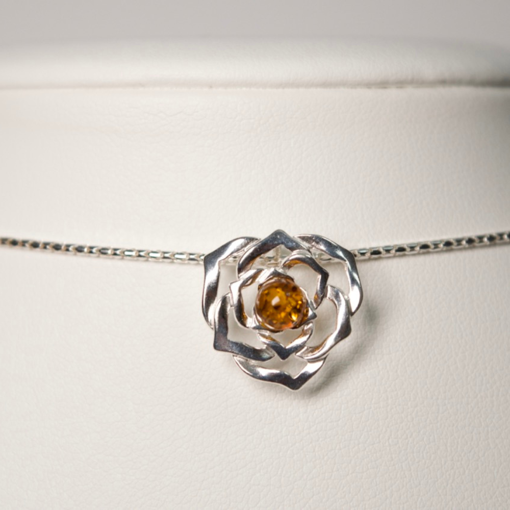 Amber Rose Elegance - Baltic Amber 925 Sterling Silver Rose Necklace (Pendant with Sterling Silver Chain)