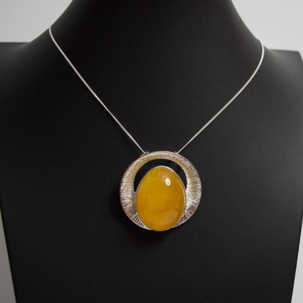 Sunrise Splendor - The Amber Radiant Glow 925 Sterling Silver Necklace (Pendant with Sterling Silver Chain)